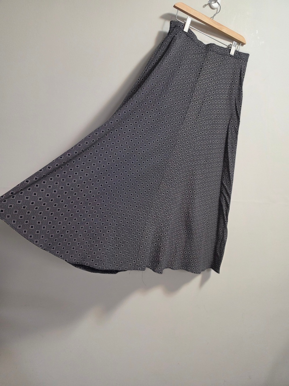 Marks & Spencer Gray Printed Maxi Skirt - Picture 8 of 11